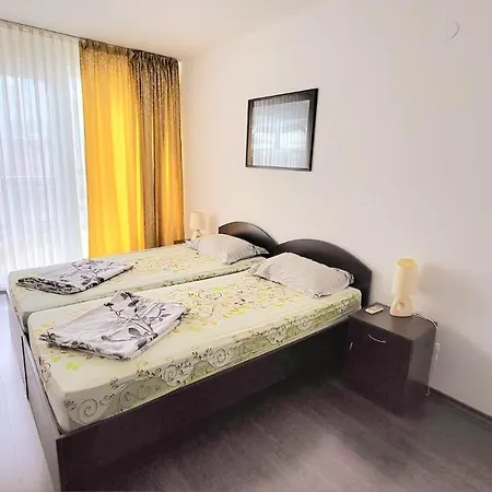 And In Sunny Dream Family Complex In Apartment *